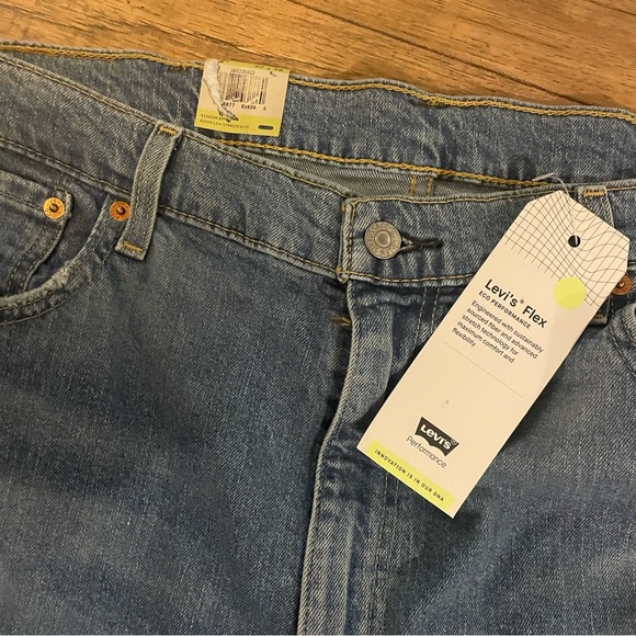 🤠Levi’s Slim Taper 40x32 Jeans🤠 - Picture 3 of 5